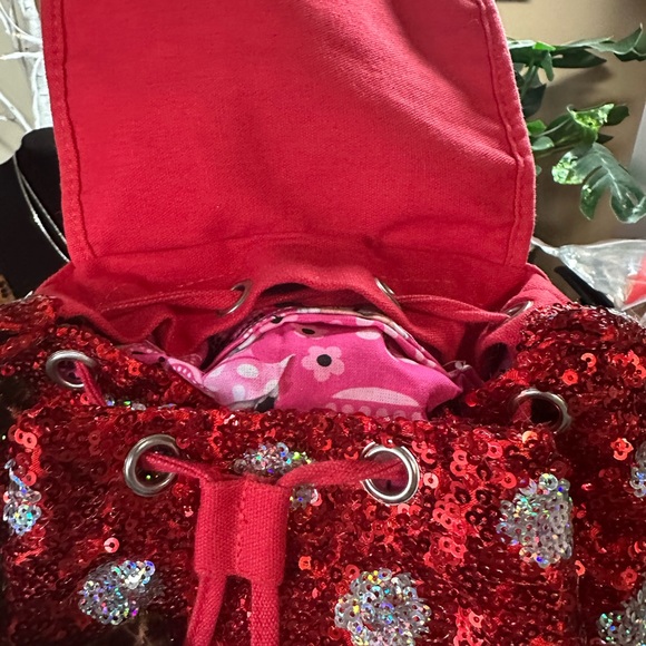 Disney Red/Silver Sequin Backpack Comes with Minnie Pursepillow 💕 GUC - Picture 5 of 11